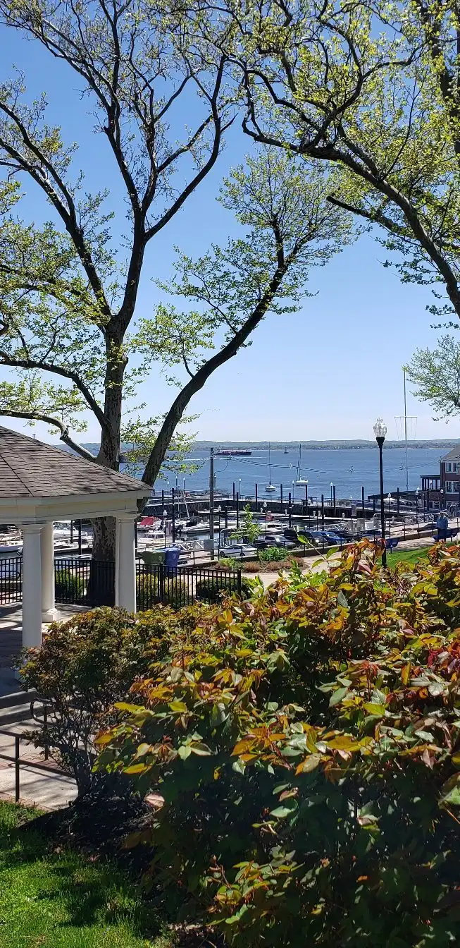 Hotels near Perth Amboy Waterfront