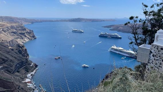 KTEL Santorini