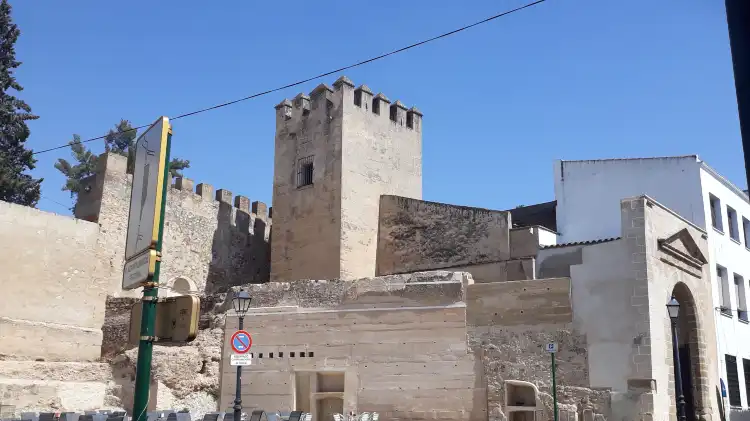 Hotels near Juderia de Badajoz