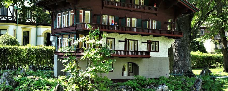 Semmeringhauschen im Park