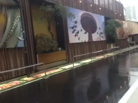 Hotels near Bond Street