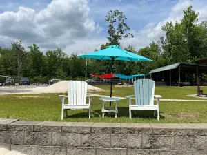 J&J's Place at the Springs