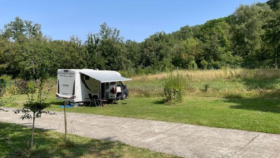 Camping La Chênaie