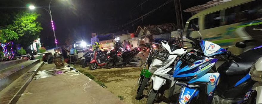 Tugu Perbatasan Purwodadi - Blora