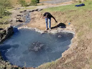 Isinuka Healing Springs