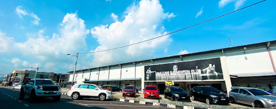 Manjung Badminton Club ( Manjung Point, Seri Manjung, Perak )