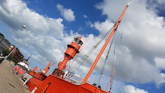 Le Bateau Feu / Dunkirk National Scene