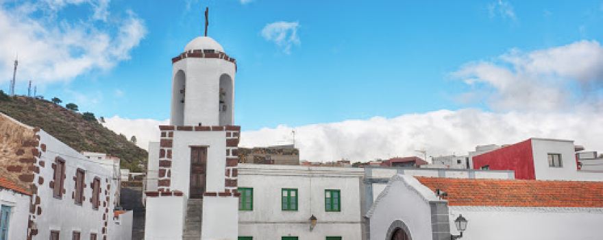 Plaza El Pinar