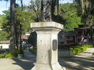 Plaza Simón Bolívar