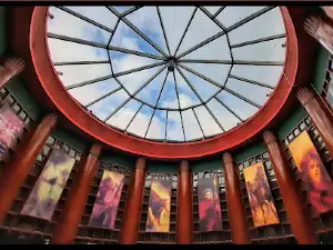 Navan Centre & Fort, Armagh