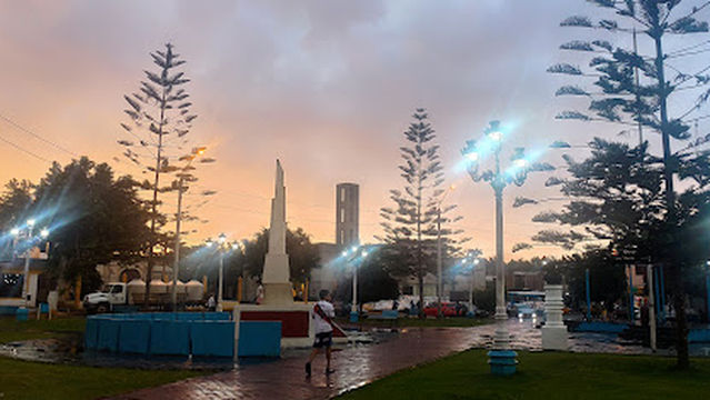 Plaza de armas de San Juan Bautista