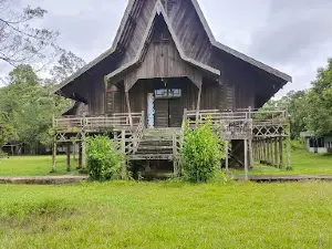 Gereja Katolik St. Mikael Malaikat Agung, Simpang Dua