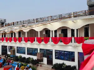 Saffron garden