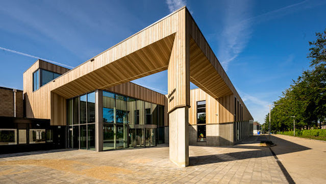 Swimming Valkenhuizen