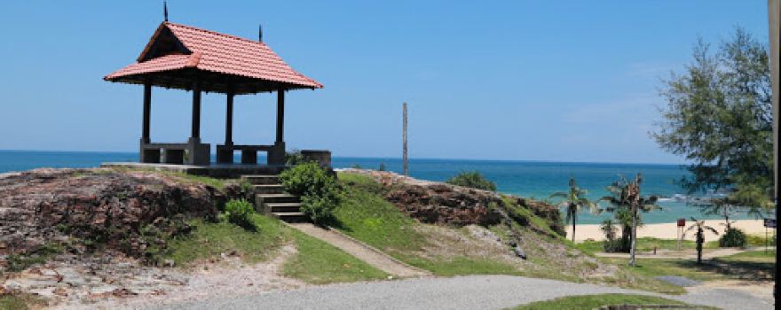 Teluk Bidara Beach
