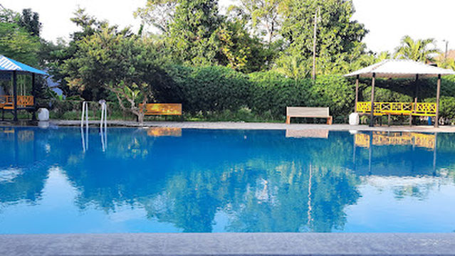 Kolam Renang Dian Group