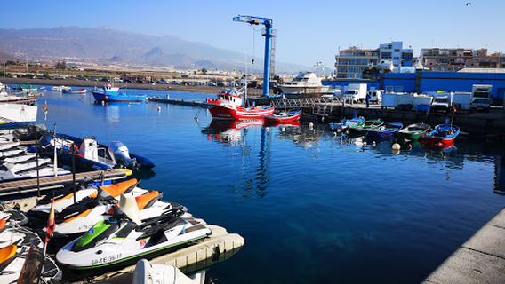 Tonina Cruises