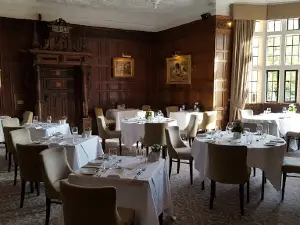 Dining at New Place