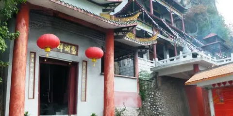 鵝翎寺