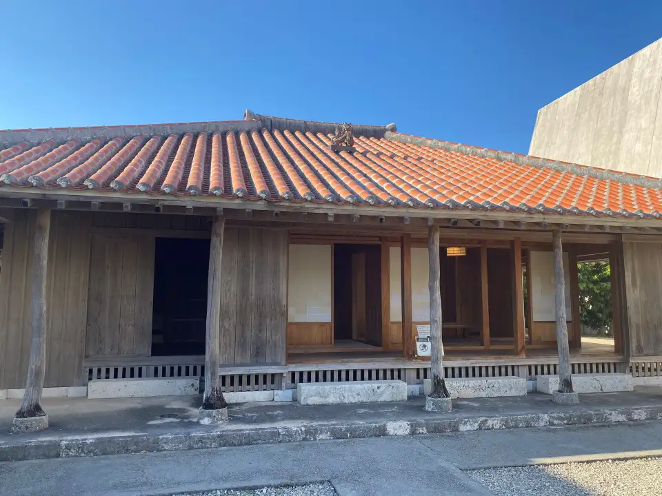 3_Okinawa Prefectural Museum and Art Museum (Okimyu)