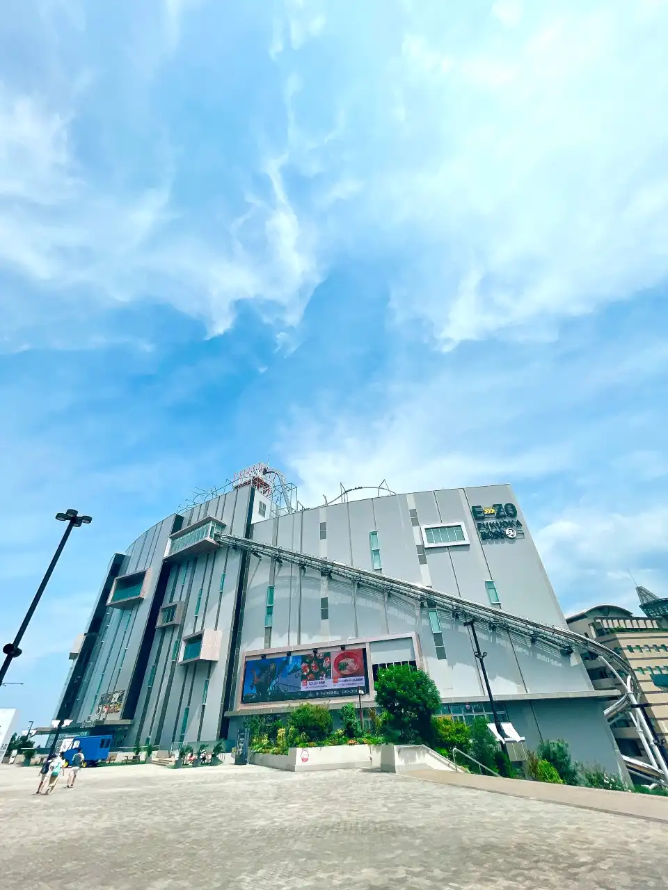 5_BOSS E · ZO FUKUOKA