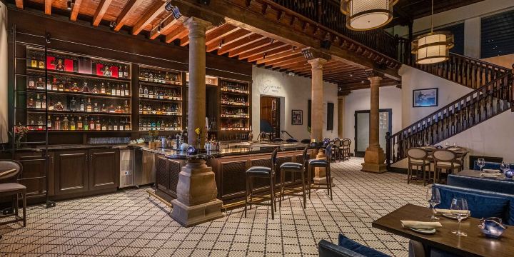 Wrigley Mansion