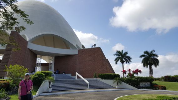 Bahai Temple