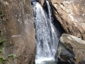Andorinhas Waterfall