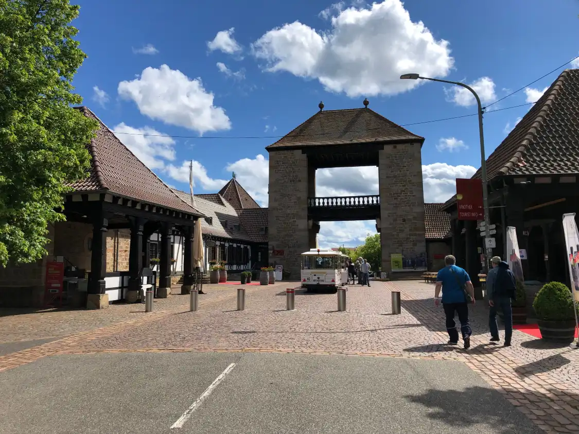 Deutsches Weintor 주변 호텔