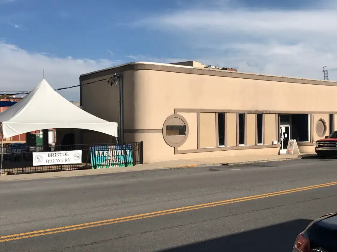 Hotels near Bristol Station Brews & Taproom
