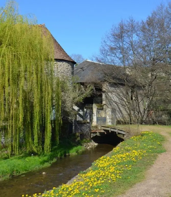 Moulins Engilbert