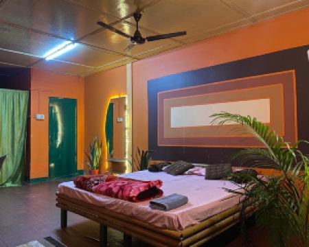 香港-迪布魯格爾 機票酒店 自由行