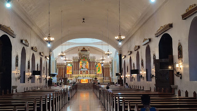 Guinobatan Town Plaza