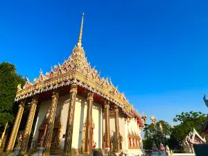 Wat Khao Kaeo