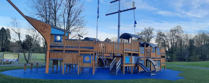 Grosser Abenteuerspielplatz Seeburgpark - Kreuzlingen am Bodensee (CH)