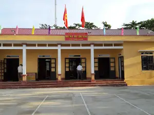 Nhà văn hoá Đồng Thịnh