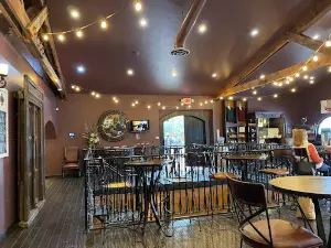 Viaggio Estate & Winery