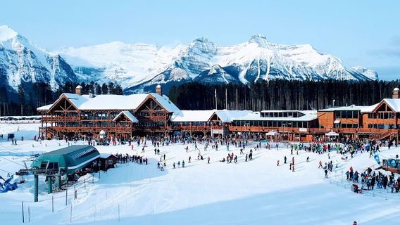 Lake Louise Ski Resort & Summer Gondola