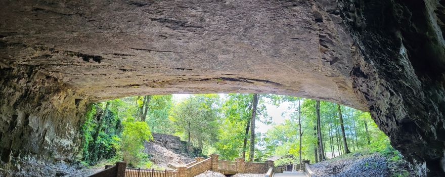 Cathedral Caverns State Park