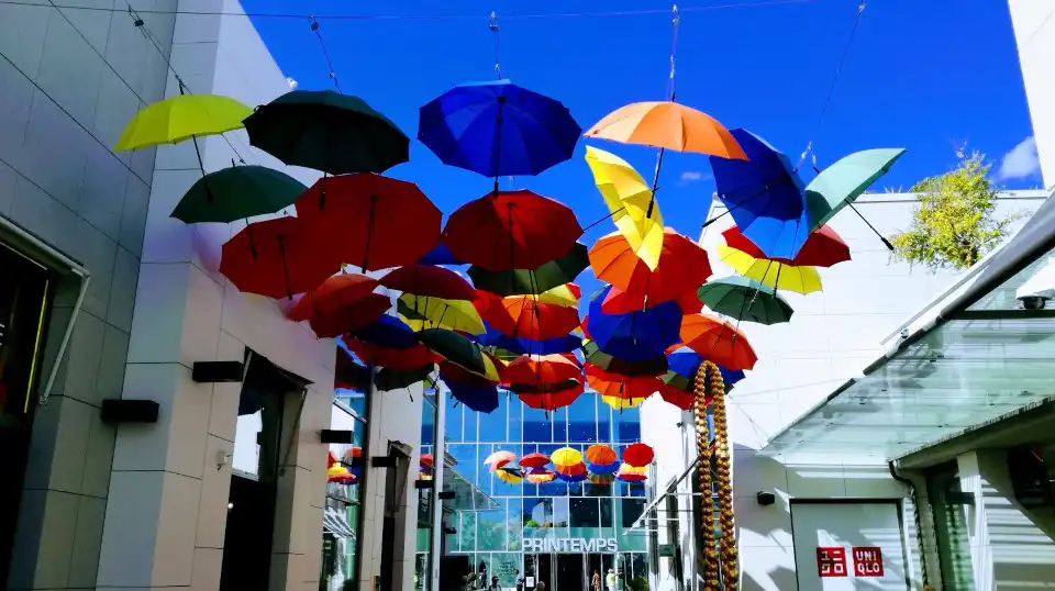 3_Shopping Promenade