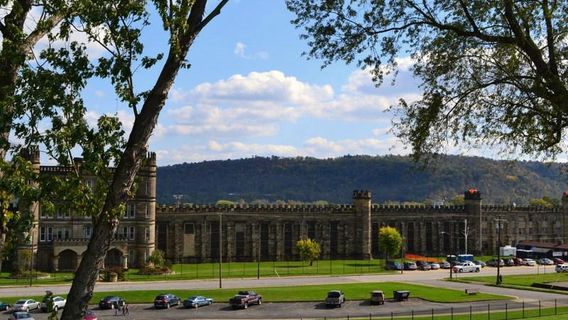 Grave Creek Mound Historical Site