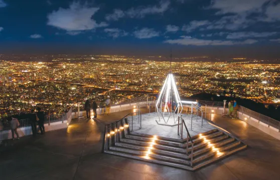 藻巖山山頂站來回纜車票成人