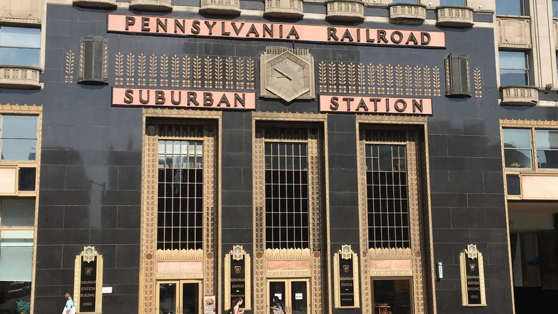 Hotels near Suburban Station