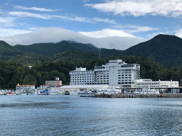 Shiretoko Sightseeing Ship “Aurora”