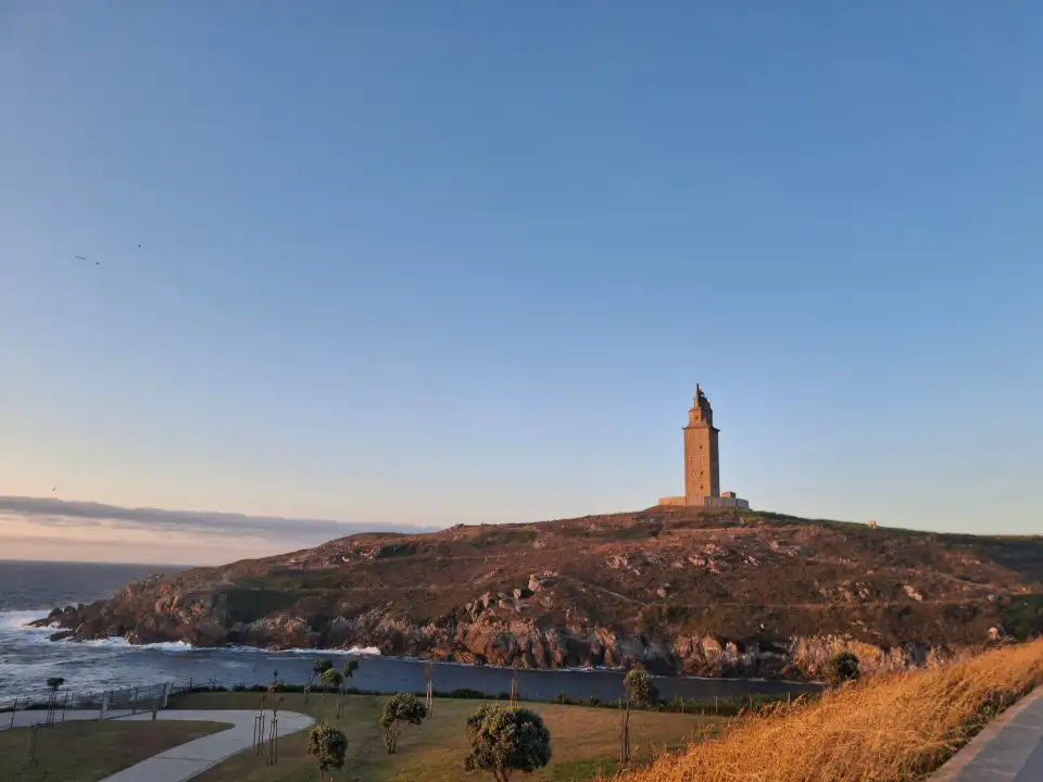 5_Tower of Hercules