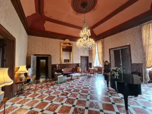 Chateau de Paraza