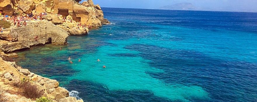 Bue Marino Beach