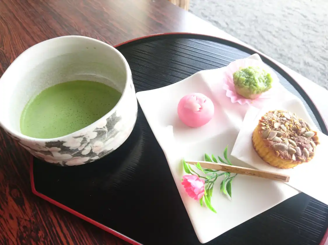 간란테이 주변 호텔