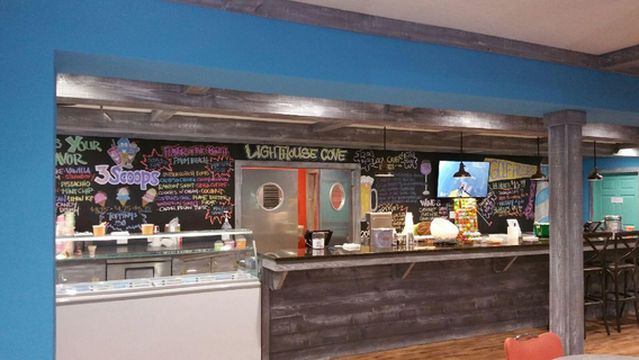 Lighthouse Cove Mini Golf