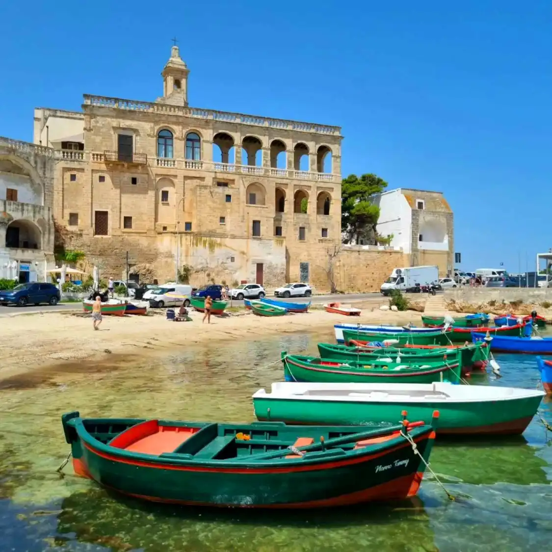 Hotels near Abbazia di San Vito